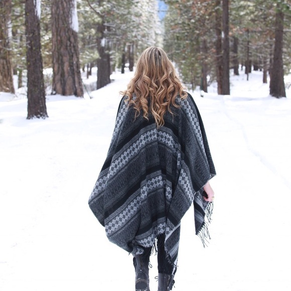 Meet your Posher, Kim - Picture 2 of 2